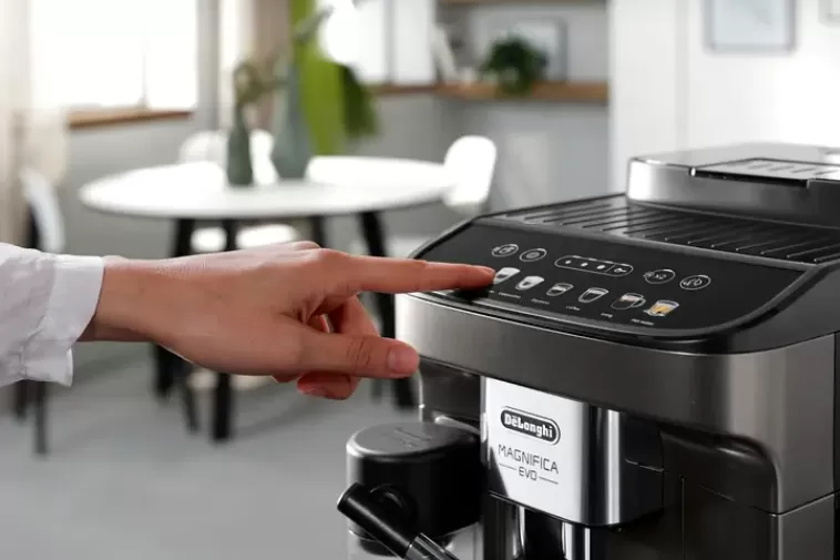 De'Longhi Magnifica Evo Kahviautomaatti Best