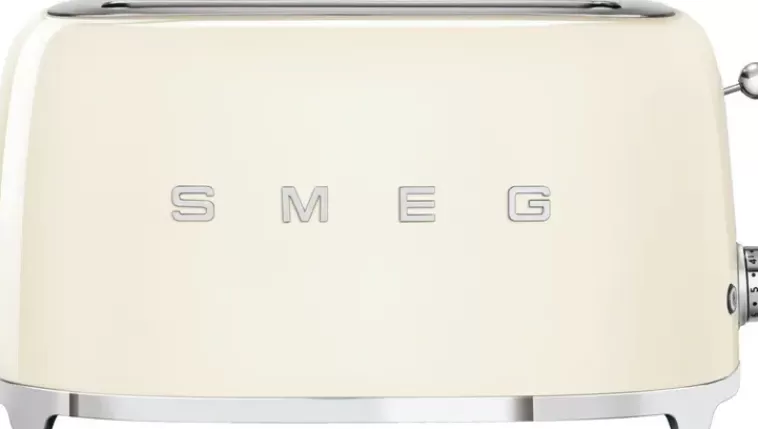 Smeg Tsf02Creu 4-Viipaleen Leivanpaahdin Kerma New