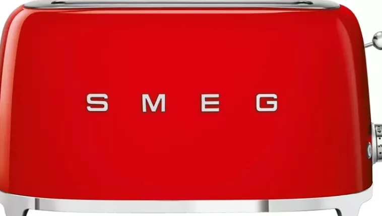 Smeg Tsf02Rdeu 4-Viipaleen Leivanpaahdin Punainen Discount