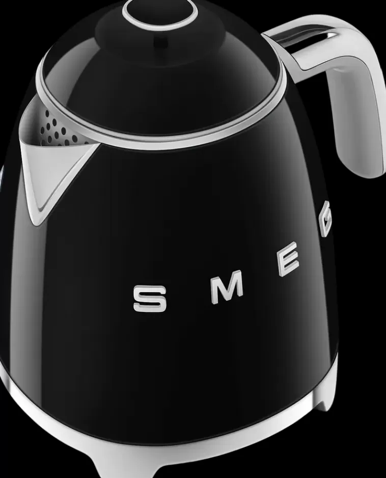 Smeg Vedenkeitin Klf05Bleu 0,8 Litraa, Musta Best Sale